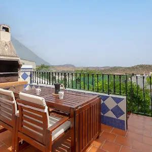 ardales-house.es-andalucia.com/